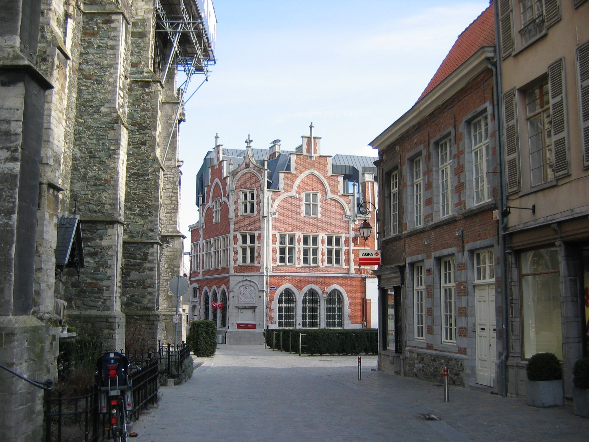 De Oude Post in Halle, waar Bas en Sarocha hun restaurant openen